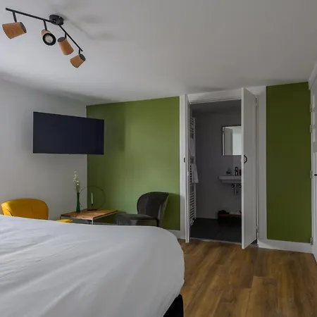 Hostellerie Horst לינה וארוחת בוקר 3*