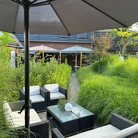 Hostellerie Horst 3* הורסט