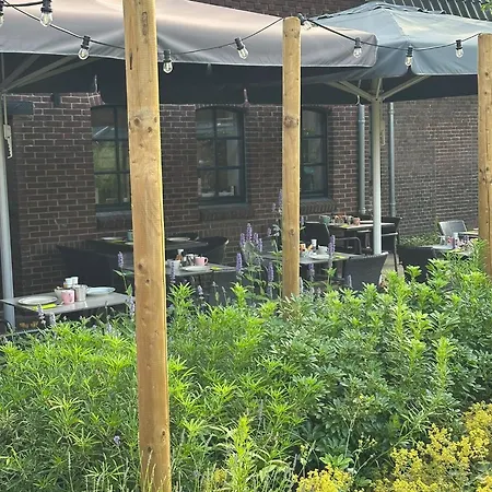 Frühstückspension Hostellerie Horst 3*
